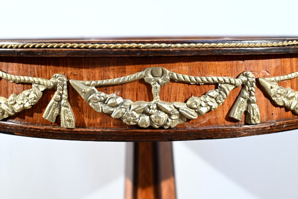 Guéridon en Bois Précieux, style Restauration, époque Napoléon III – Milieu XIXe