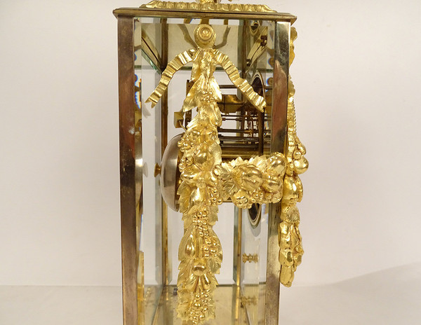 Orologio a gabbia Luigi XVI in marmo bianco e bronzo dorato Coppa Napoleone III XIX secolo