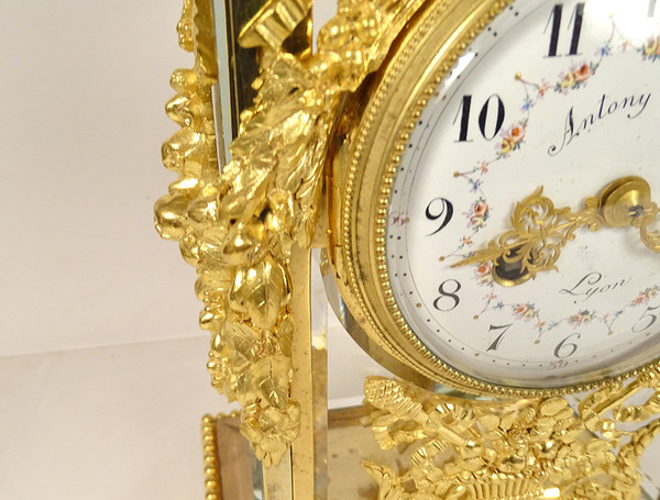 Orologio a gabbia Luigi XVI in marmo bianco e bronzo dorato Coppa Napoleone III XIX secolo