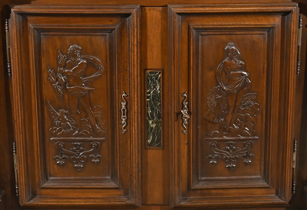Small two-part sideboard in solid walnut, Renaissance style - Mid-19th century