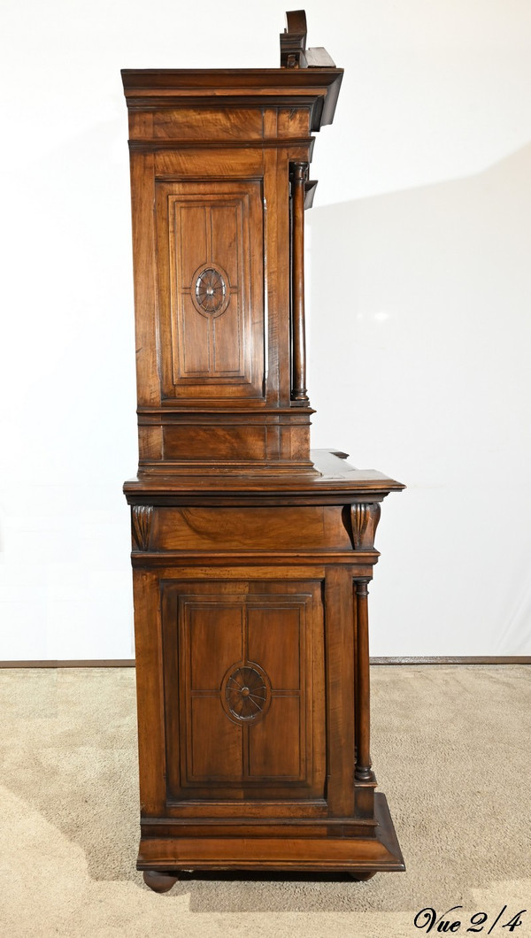 Small two-part sideboard in solid walnut, Renaissance style - Mid-19th century
