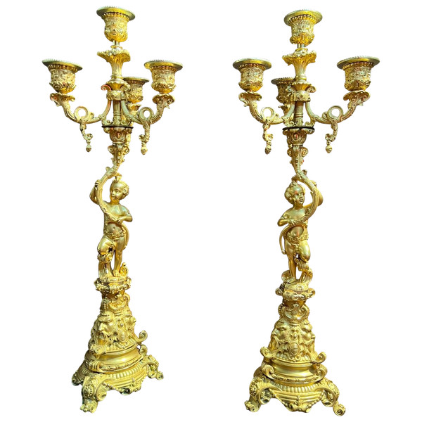 Paire De Candélabres En Bronze Doré Aux Puttis, 19th Century