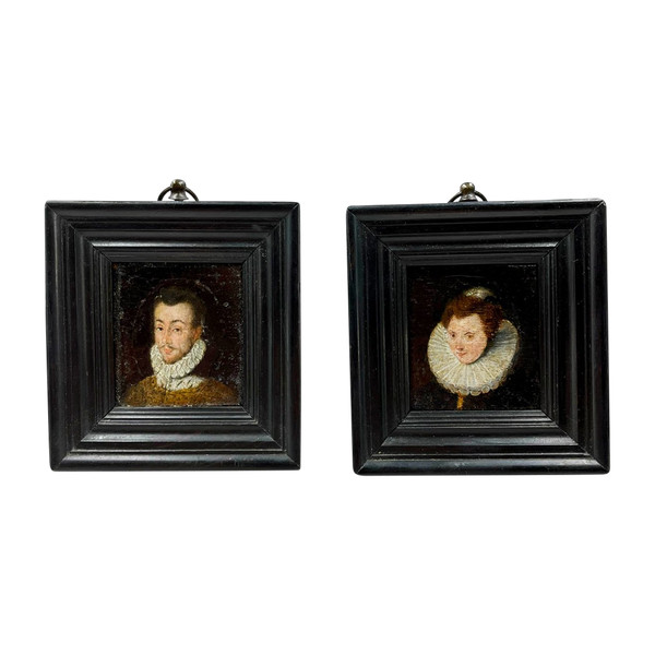 XIXth CENTURY FRENCH ECOLE - Miniature portraits of the King and Queen of Navarre