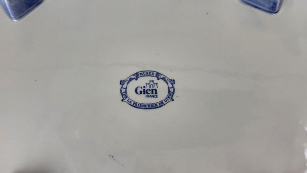 Gien earthenware basin