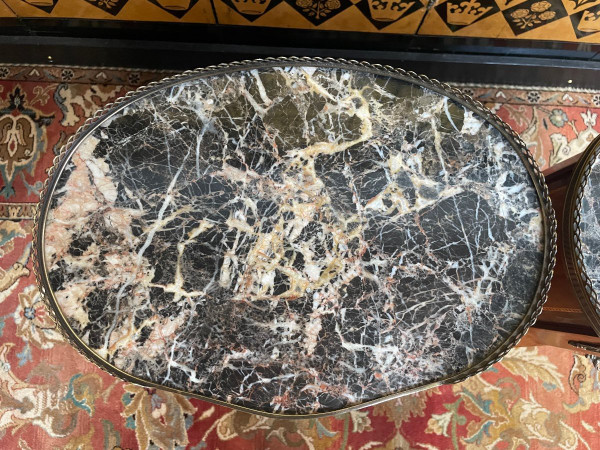 Paire De Tables De Chevets en marqueterie De Style Louis XV