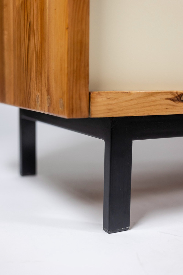 Ate Van Apeldoorn. Credenza Pitchwood. 1970s.