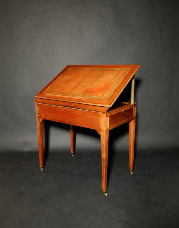 Table d'architecte dite à la Tronchin estampillée Vassou