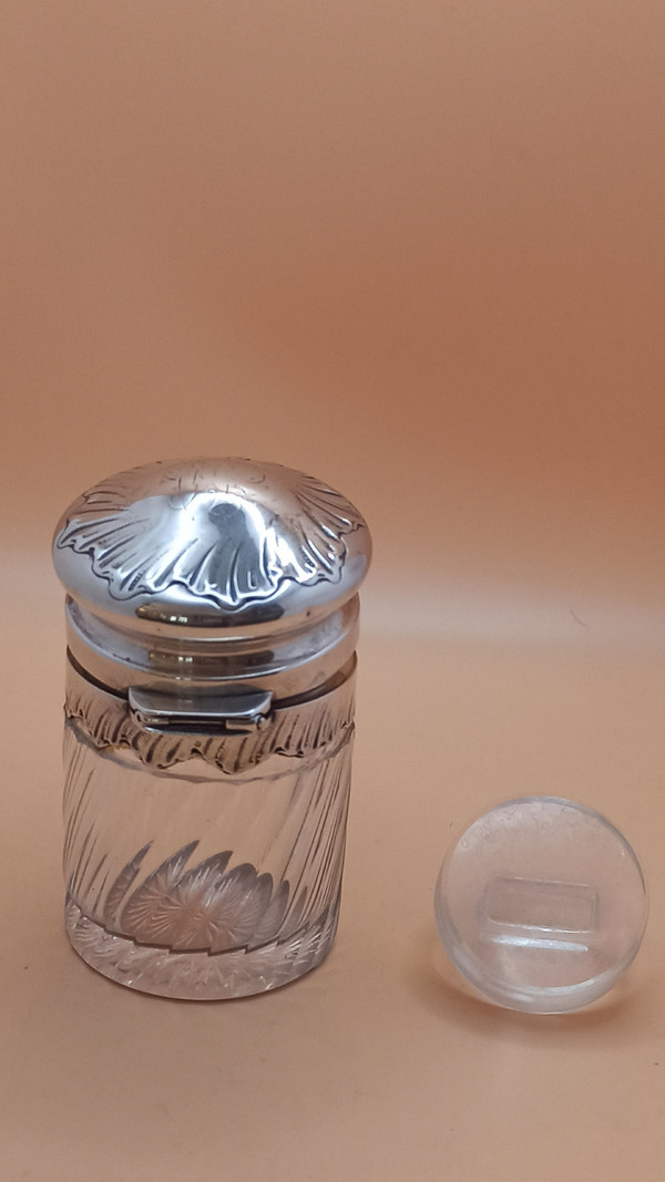 Piccola fiaschetta da toilette in cristallo e argento