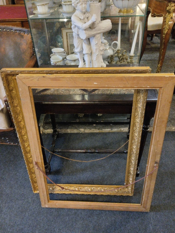 Paire De Cadres - Bois Doré - Art Nouveau - V. 1900.