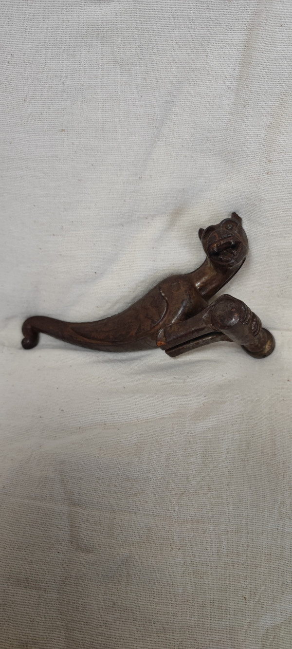Poignée de porte XIX Viollet le Duc 