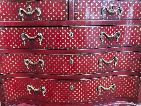 Commode Style Anglaise à Fleurs De Lys