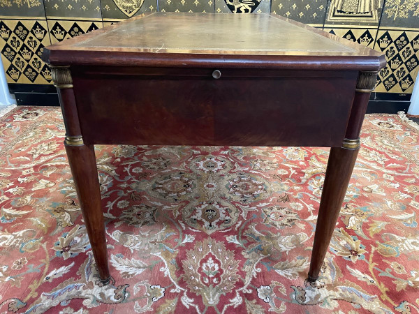 Scrivania piatta in stile Art Déco
