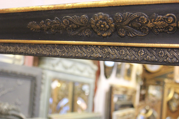 Großer antiker Kaminspiegel, Empire-Form, schwarze und goldene Patina, 113 x 153 cm
