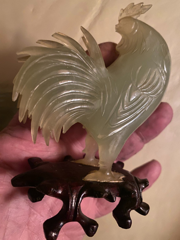 Très belle paire de coqs en jade vert amande sur socle bois  précieux sculpté ajouré Chinois