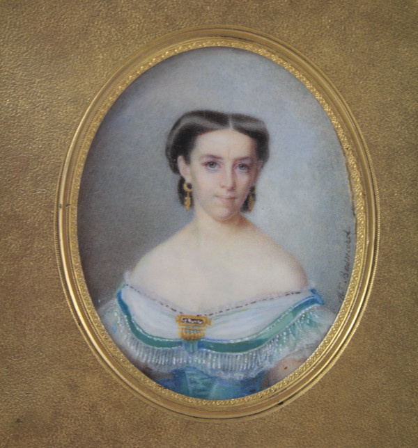 Miniature peinte de Louise Besnard (1816-1879) et cadre en bronze doré Picart