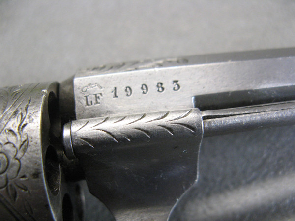 Revolver Lefaucheux Pinfire Inciso Calibro 7 Mm.