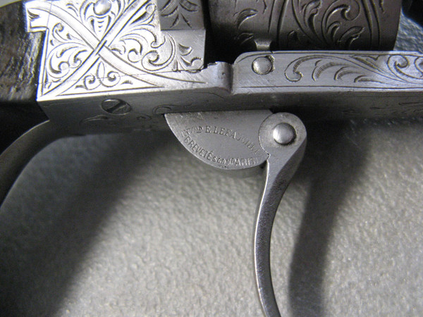 Revolver Lefaucheux Pinfire Inciso Calibro 7 Mm.