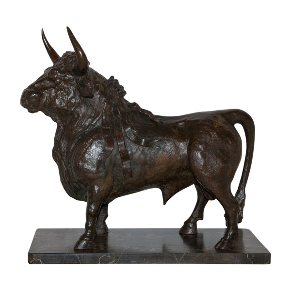 Grande toro da corrida in bronzo proveniente da "Ganaderia" dell'inizio del XX secolo