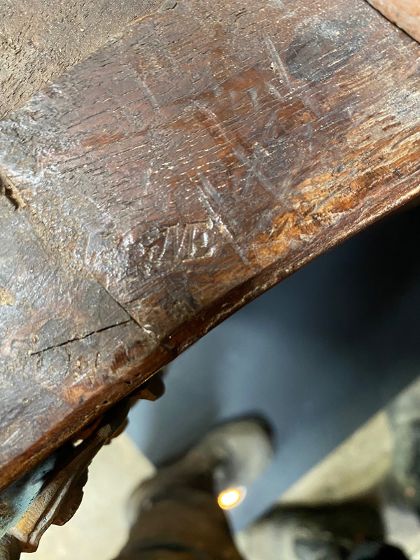 Commode Louis XV d’époque 18e siècle estampillée 