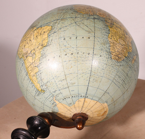 Globe Terreste G. Thomas