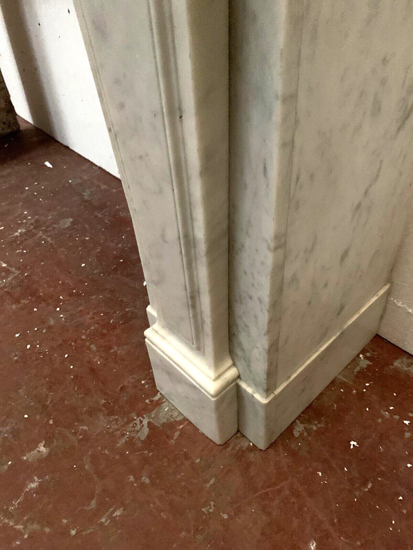 Camino in stile Regency in marmo bianco di CARRARA ITALIA XIX secolo