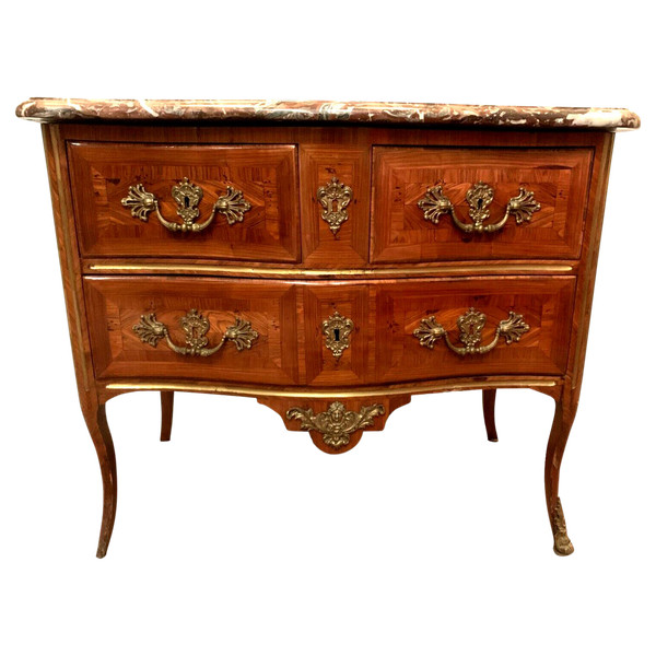 Louis XV saute chest of drawers with curved facade 18th century