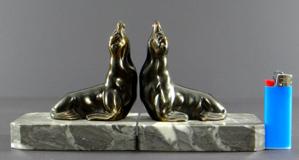 France, Années 1930/1950, Paire De Serre-livres En Fonte D’art Figurant Des Otaries.