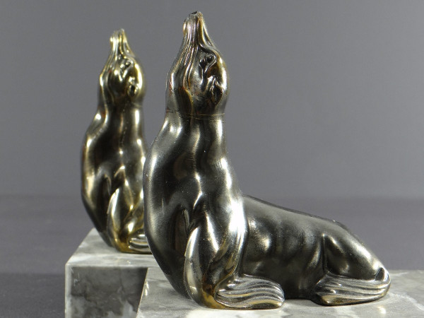 France, Années 1930/1950, Paire De Serre-livres En Fonte D’art Figurant Des Otaries.