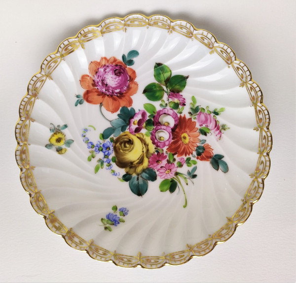 Tazza da colazione con piattino in porcellana di Dresda