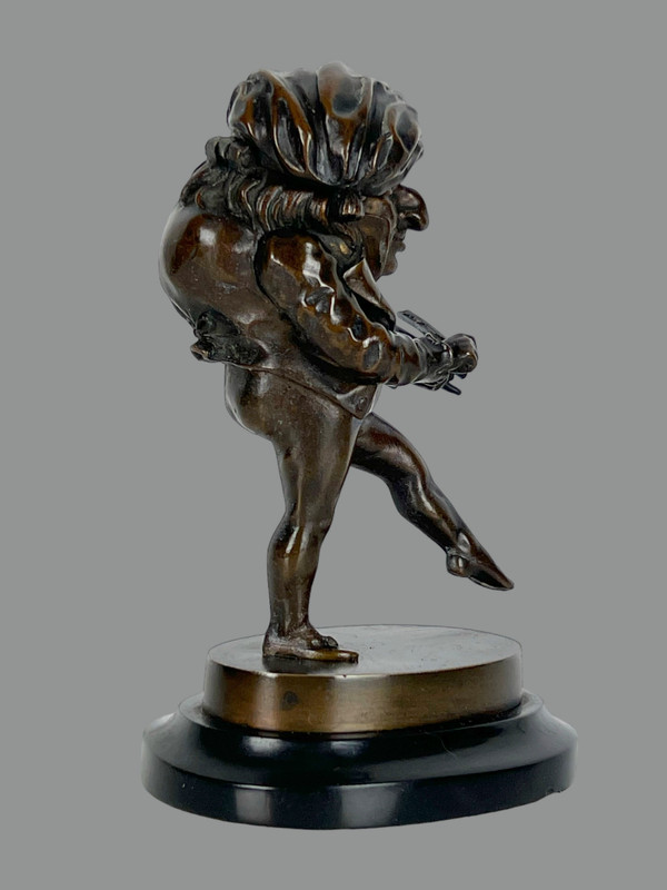 XIX secolo PIRROGENO / CARAZZE IN BRONZO SU BASE DI MARMO "LE GROTESQUE