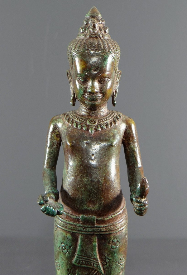 Cambodge, Peuple Khmer, Fin Du XIXème Siècle, Statue De Vishnu (vishnou) En Bronze.