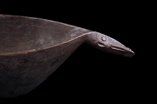 Wooden dish, Papua New Guinea, oceanic art, tribal art, primitive art