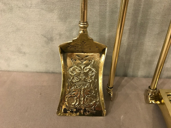 19th century brass and bronze fireplace set in Louis XVI style