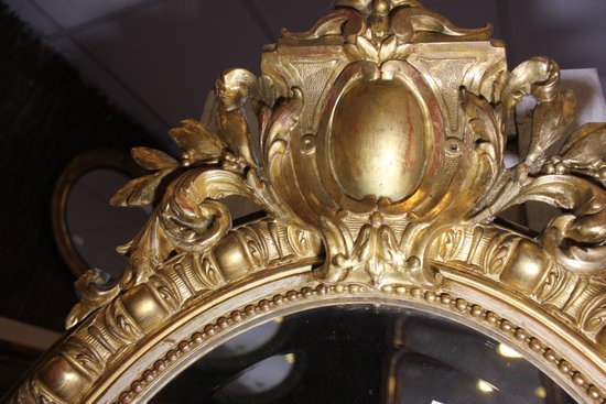 Miroir ancien ovale Napoléon III se style Louis XV doré