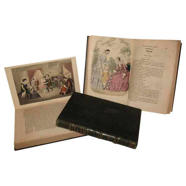 Magasin des demoiselles 3 volumes complets avec planches en couleur gravures de mode 1850 à 69