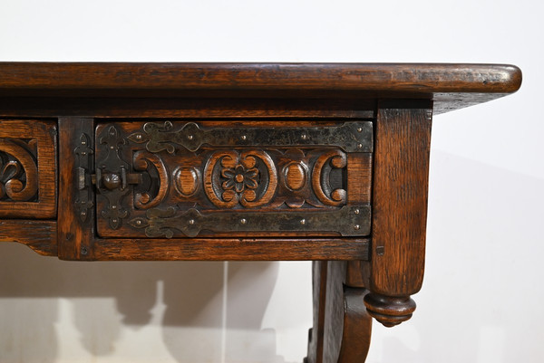 Table Bureau en Chêne, style Néogothique – Début XXe