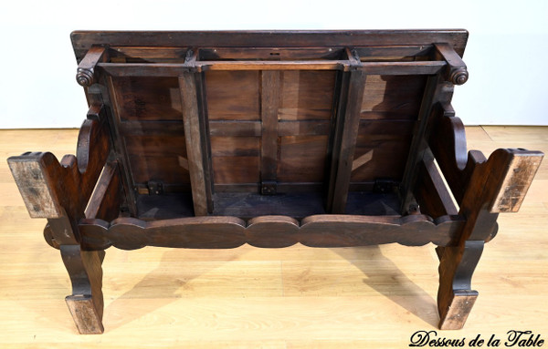 Table Bureau en Chêne, style Néogothique – Début XXe