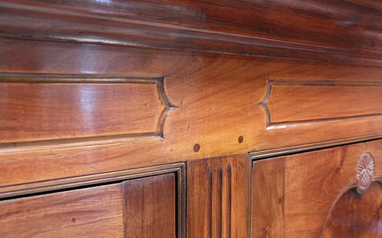  Raro Buffet Regionale a Quattro Porte, Stile Luigi XV - Inizio XIX Secolo