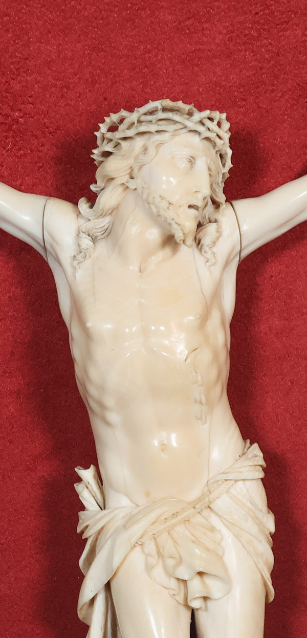 Cristo provenzale in avorio epoca Luigi XV