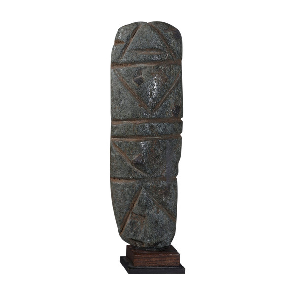 Stone idol – Culture Valdivia, Ecuador