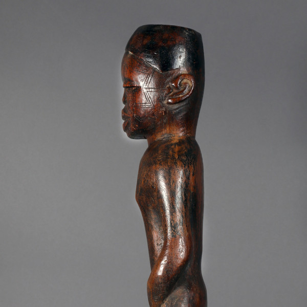 Wooden statue – Africa