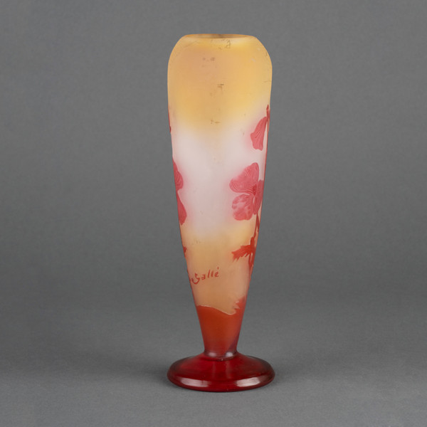 Petit vase signé Émile Gallé (1846 - 1904), début XXe siècle