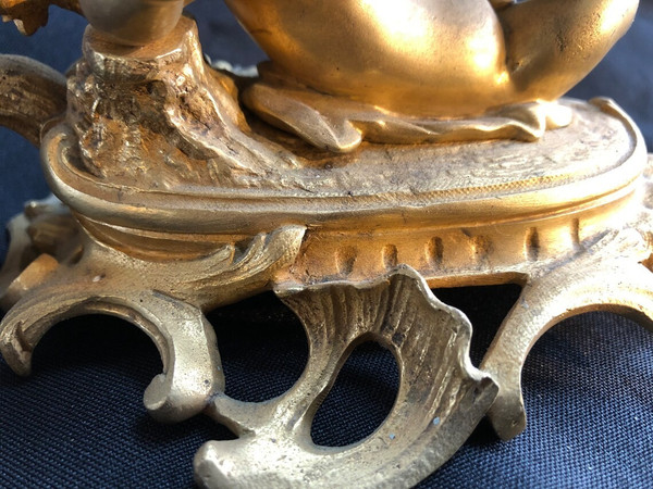Portacandele a mano in bronzo dorato in stile Luigi XV rocaille