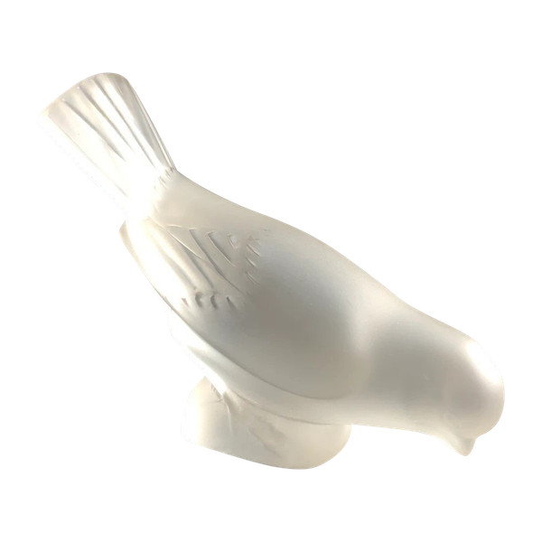 Sparrow in frosted crystal signed Lalique