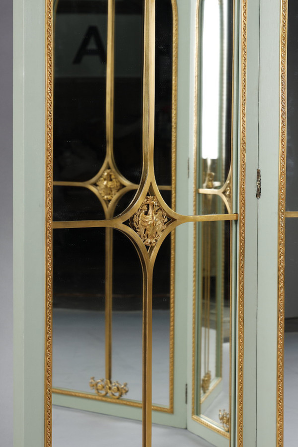 Paravento a specchio a quattro ante in legno laccato e cornice in bronzo dorato
