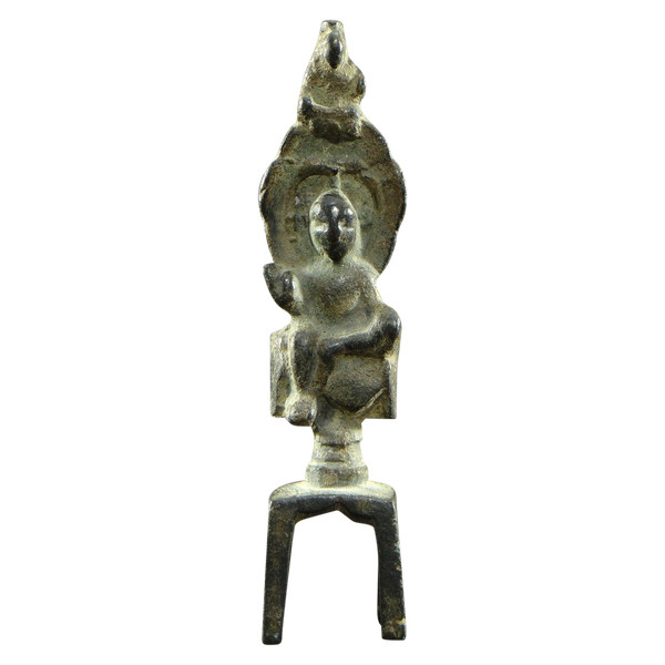 Chine , Dynastie Wei Du Nord (386-534), Rare Petit Autel En Bronze De Kwan Yin Repos Royal. 