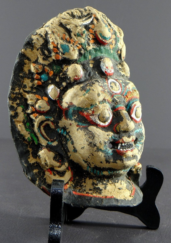 Népal, Fin Du XIXème-début Du XXème Siècle, Masque De Bhairava En Papier Mâché Peint.