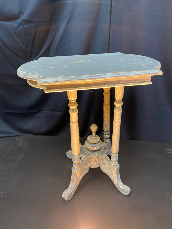 Napoleon III pedestal table dating from the 19th century polychrome pretty small model