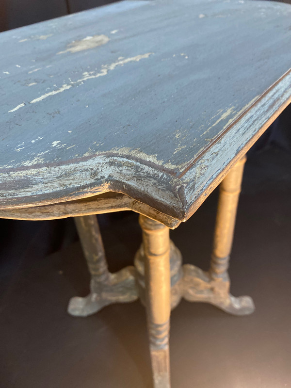 Napoleon III pedestal table dating from the 19th century polychrome pretty small model