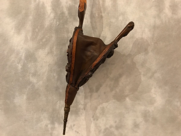 Soufflet de cheminée ancien en bois sculpté d'époque 19 ème 